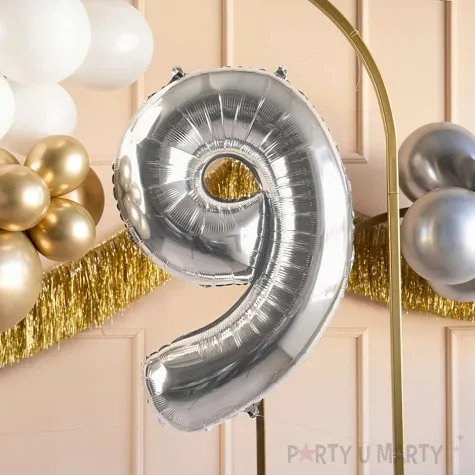 balon foliowy cyfra 9 srebrny partydeco 34 dgt