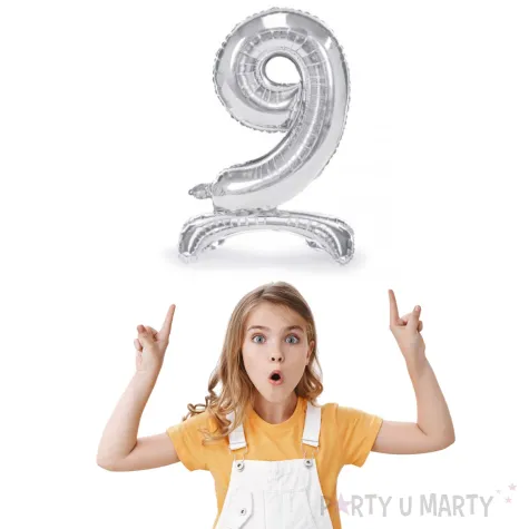 balon foliowy cyfra 9 stojaca srebrny partydeco 27 dgt