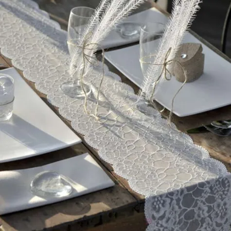 bieznik koronkowy premium bialy santex 300 x 18 cm