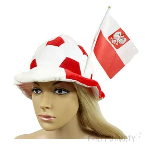 czapka kibica pilka z flaga polska