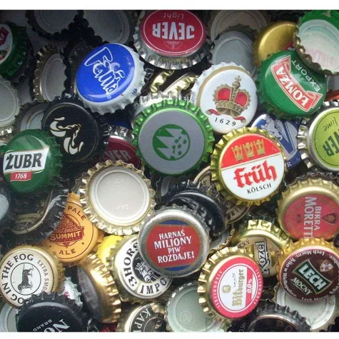 dekoracja na kapsle mapa piwosza drewno 41x40 cm