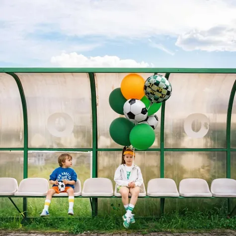 dekoracja na urodziny pilkarza kibica balon foliowy pilka nozna 18 rnd