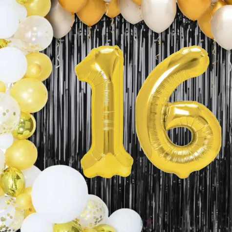 dekoracje na 16 urodziny zestaw balonow liczba 16 zloty 33 dgt 2 elementy