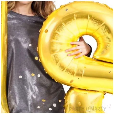 dekoracje na 18 urodziny zestaw balonow liczba 18 zloty 33 dgt 2 elementy