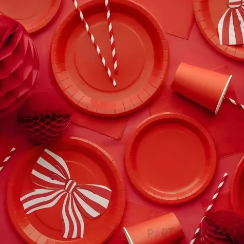 dekoracje stolu na urodziny kubeczki papierowe monokolor jednorazowe czerwone 250 ml 6 szt