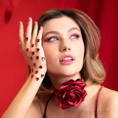 dzety samoprzylepne krysztalki serca czerwony partypal 36 szt