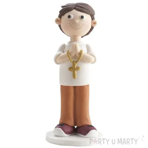 figurka na tort chlopiec z rozancem dekora 13 cm