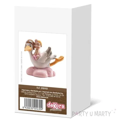 figurka na tort dziewczynka siedzaca na bocianie dekora 10 cm