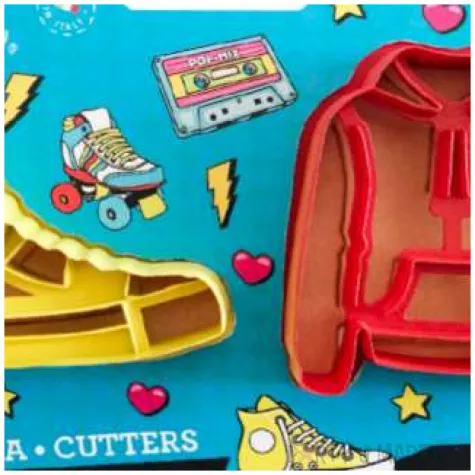 foremka do ciasteczek sportowa bluza i trampek decora 2 szt