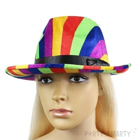 kapelusz kolorowe pasy