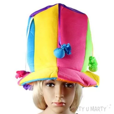 kapelusz kolorowe pomponiki