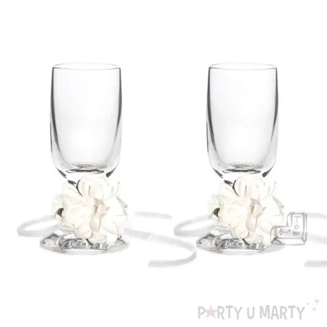 kieliszki do wodki z bialymi kwiatkami 2 szt