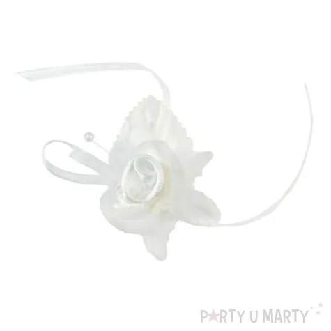 kotylion piekny bukiet bialy z szyfonem 10 szt