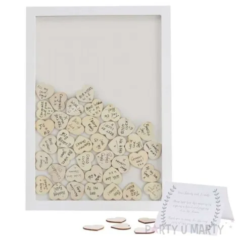 ksiega gosci drewniana z serduszkami biala ginger ray 30 x 42 cm 70 serc