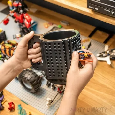 kubek klocki czarny gadgetmaster 350 ml