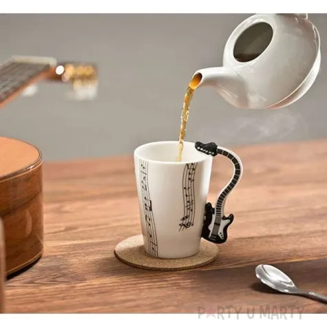 kubek muzyczna przygoda gitara elektryczna 250 ml gm