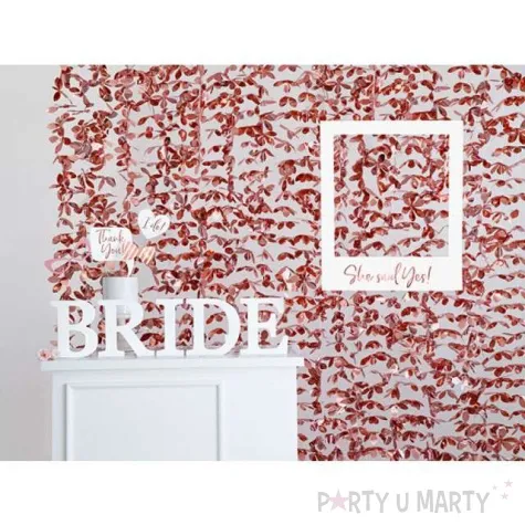 litera drewniana b biala partydeco