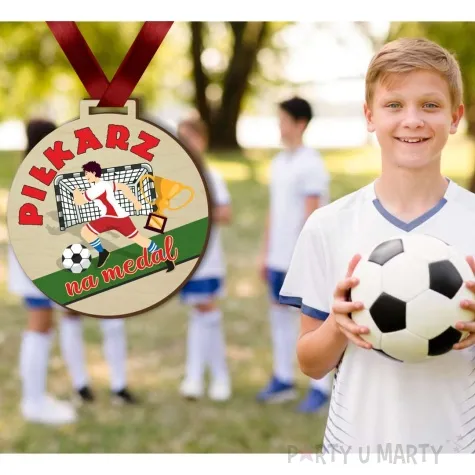 medal drukowany pilkarz na medal drewniany 72 mm