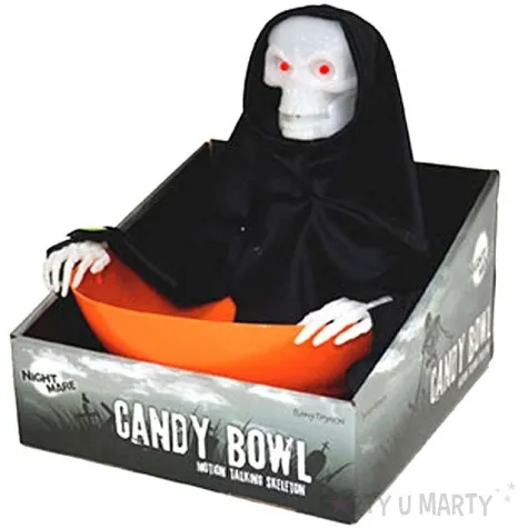 miska halloween skelton