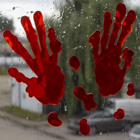 naklejki na szybe krwawe slady reka partypal