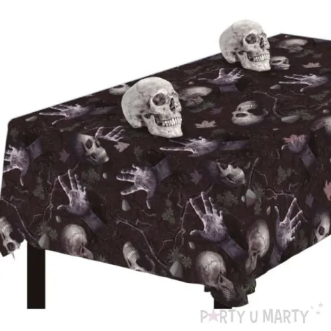 obrus foliowy czaszki halloween guirca 137 x 274 cm