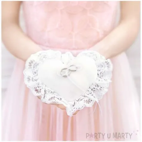 poduszka pod obraczki serce z koronka biala partydeco 13x13 cm
