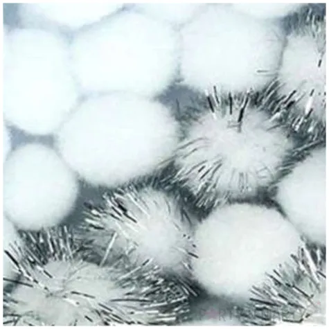 pompony pluszowe metalizowany mix biale titanum 20 35 mm 50 szt