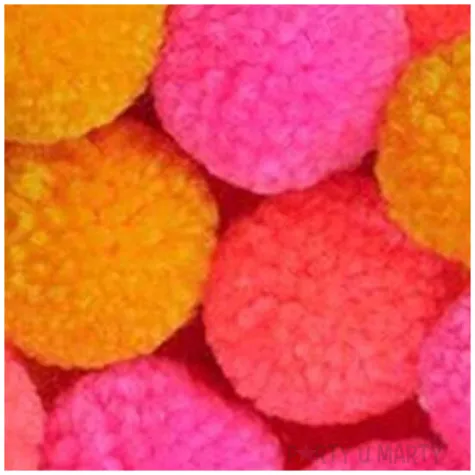 pompony pluszowe wloczkowe jaskrawe mix titanum 30 mm 18 szt