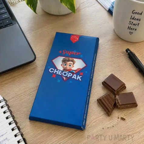 prezent na dzien chlopaka upominek opakowanie na czekolade super chlopak bohater pudelko