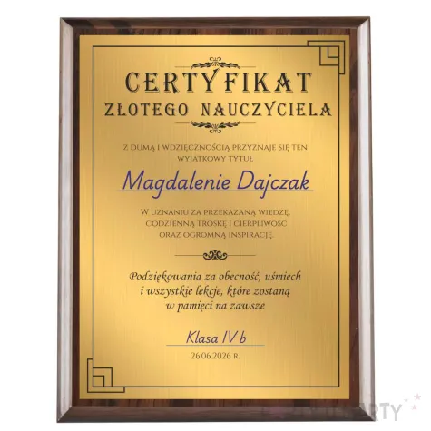 prezent na zakonczenie roku dzien edukacji certyfikat w drewnie z grawerem dla nauczyciela