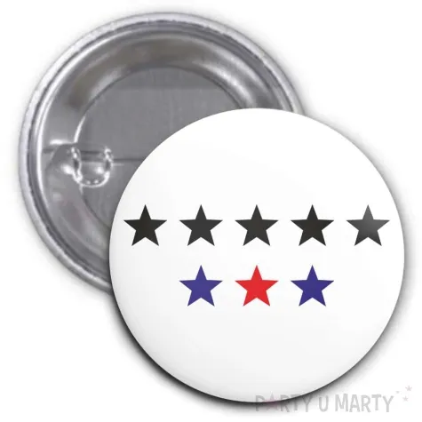 przypinka osiem gwiazdek okragla biala 56 mm