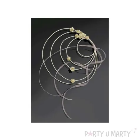 rattanowe wianuszki z roza kremowe 18 cm 4 szt