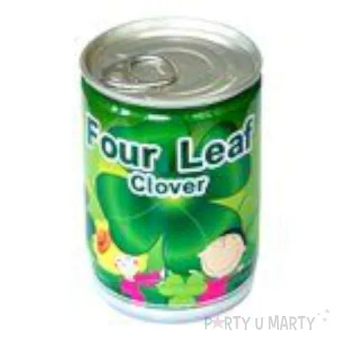 roslina czterolistna koniczynka w puszcz