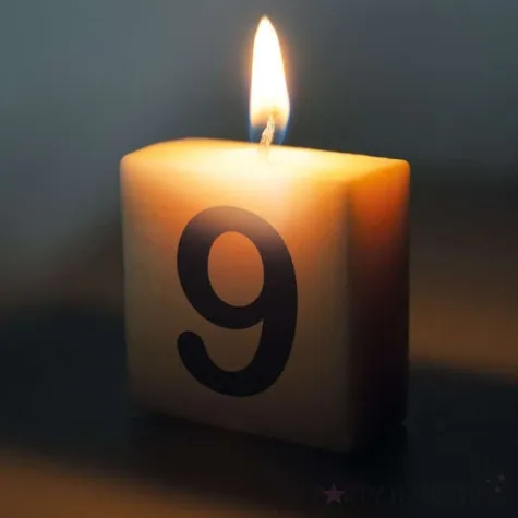 swieca literki i znaki cyfra 9 bialy pd party 40x20 mm