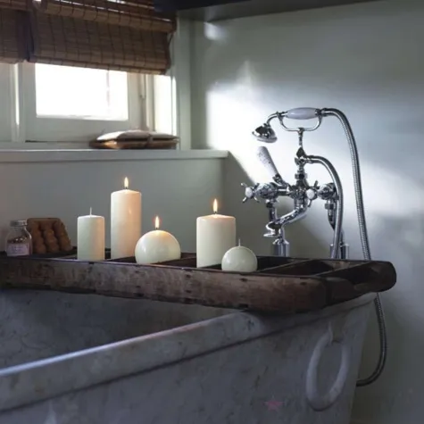 swieca pienkowa classic bordowa bolsius 60 40mm