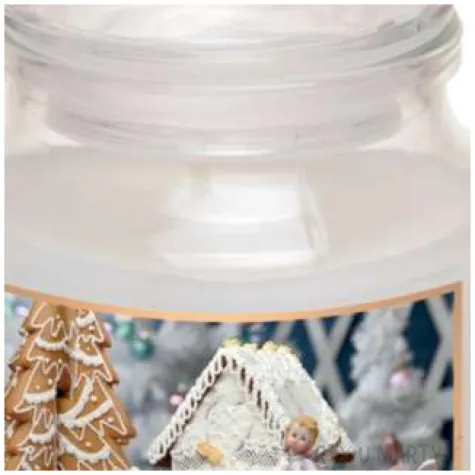 swieca zapachowa w szkle christmas labelled anielska wanilia bartek candles 70 100 mm