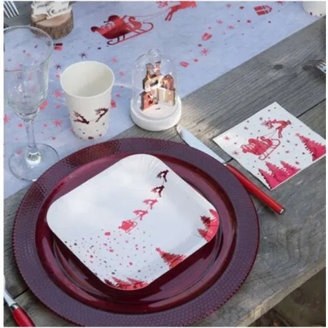 talerzyki papierowe sanie swietego mikolaja santex czerwone metaliczne 18 cm 10 szt