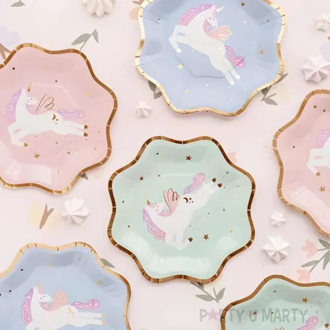 xx talerzyki jednorozec mix 18x18 cm 1 op 6 szt