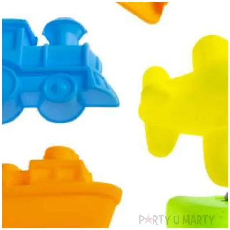 zabawki plazowe foremki do piasku kolorowe pojazdy mix kemis 6 szt