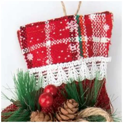 zawieszka na choinke jutowa skarpeta czerwona partypal 13 cm