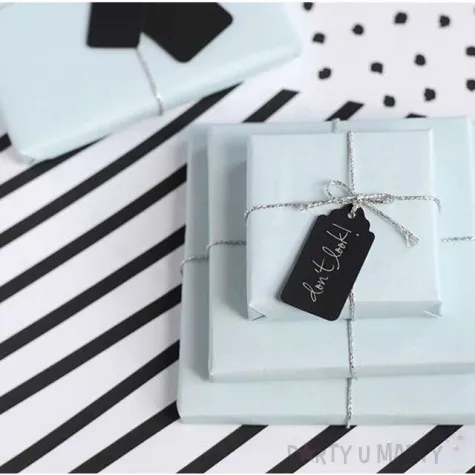 zawieszki do prezentow classic z falbanka 6 szt