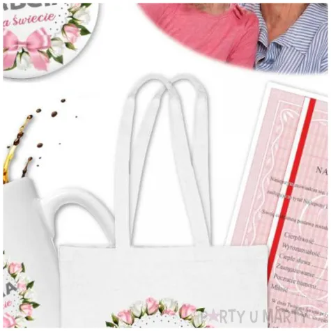 zestaw prezentowy na dzien babci najlepsza babcia na swiecie kubek torba lusterko swiadectwo