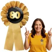 kotylion prezent na 80 urodzinowy zloto czarny w stylu glamour