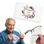 prezent na dzien dziadka z imieniem sciereczka z mikrofibry do czyszczenia okularow perosnalizowana