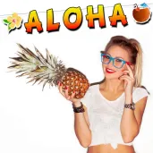 xx baner aloha z kwiatem zolto czerwona