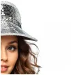 czapka z daszkiem na karnawal retro blyszczaca disco lata 80 90 srebrny