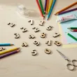 dekoracja do zdobienia scrapki drewniane cyfry do decoupage scrapbooking diy 30 mm 20 szt