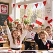 dekoracja na 11 listopada swieto niepodleglosci girlanda baner flagi polska bialo czerwony 3 6 m