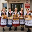 dekoracja na dozynki festyn wiejski festiwal zakonczenie zniw ozdoba na okno drzwi