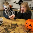 dekoracja na halloween andrzejki pajak duzy czarny ozdoba straszna zabawna spider 5x7 cm